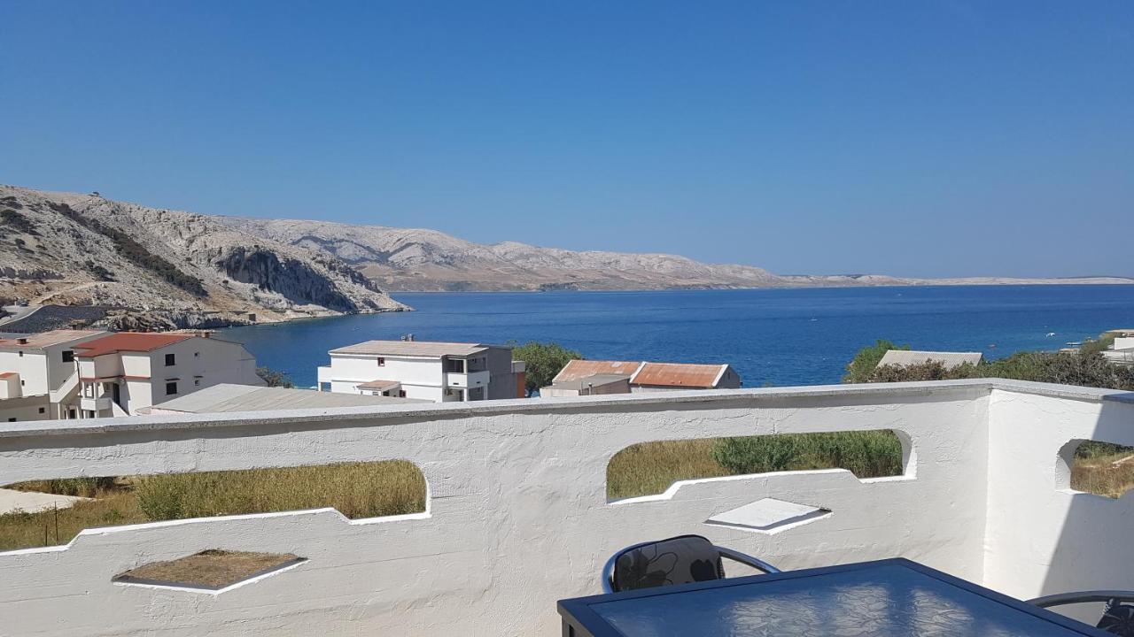 The Peaceful Vacation Apartment Metajna Bagian luar foto