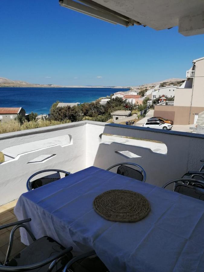 The Peaceful Vacation Apartment Metajna Bagian luar foto