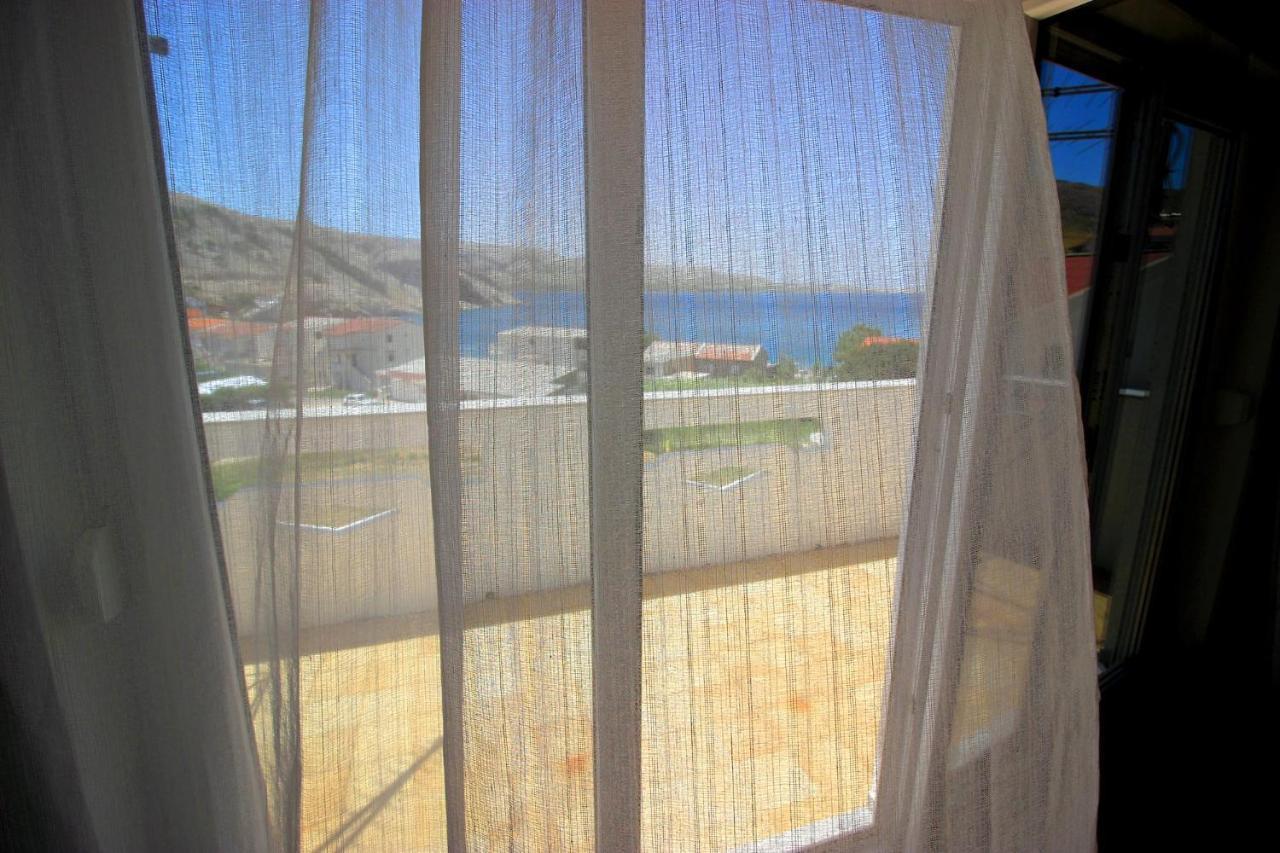 The Peaceful Vacation Apartment Metajna Bagian luar foto