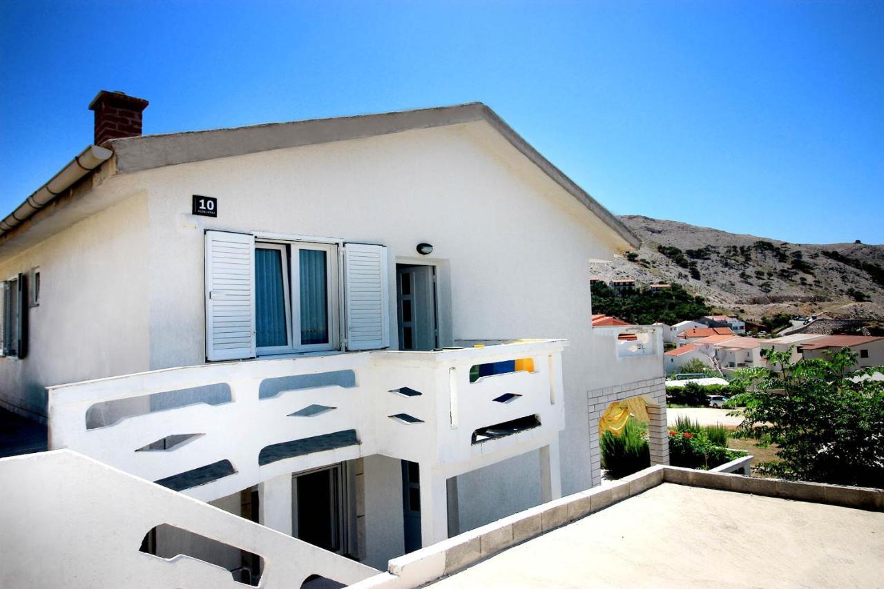 The Peaceful Vacation Apartment Metajna Bagian luar foto