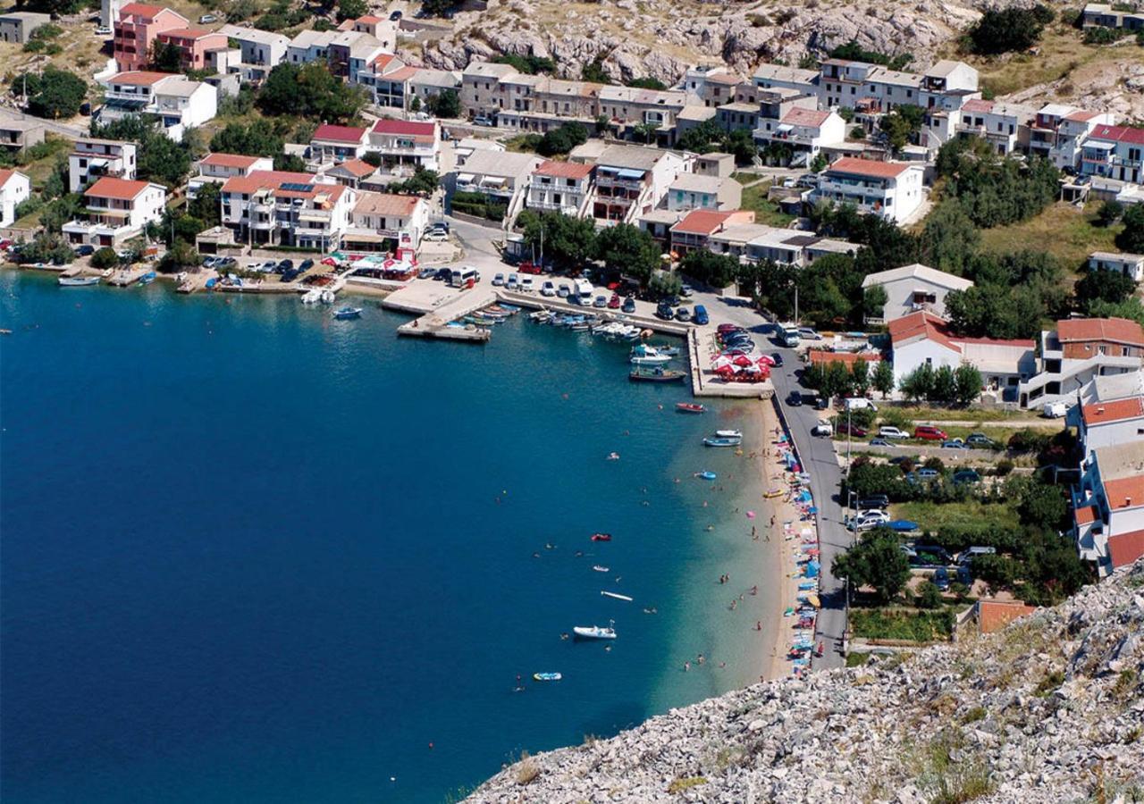 The Peaceful Vacation Apartment Metajna Bagian luar foto